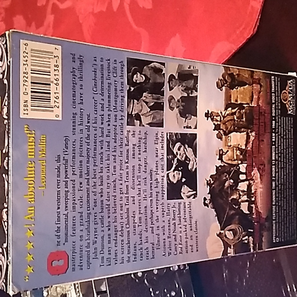 Red river VHS - Picture 2 of 2